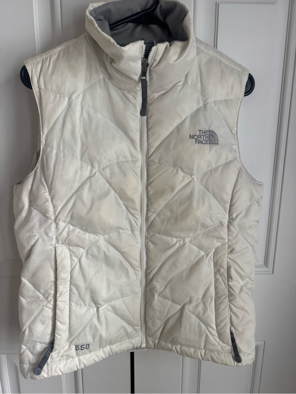 The North Face Women's S White Puffer Vest